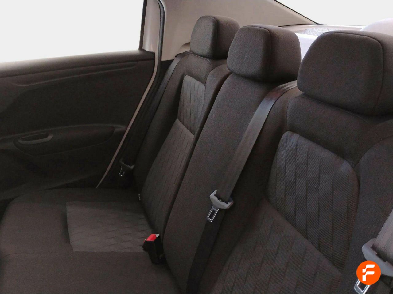 Foto Citroën C-Elysèe 14