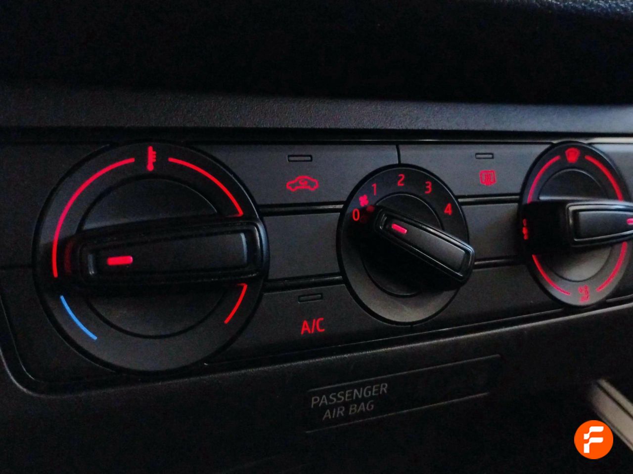 Foto Seat Arona 25