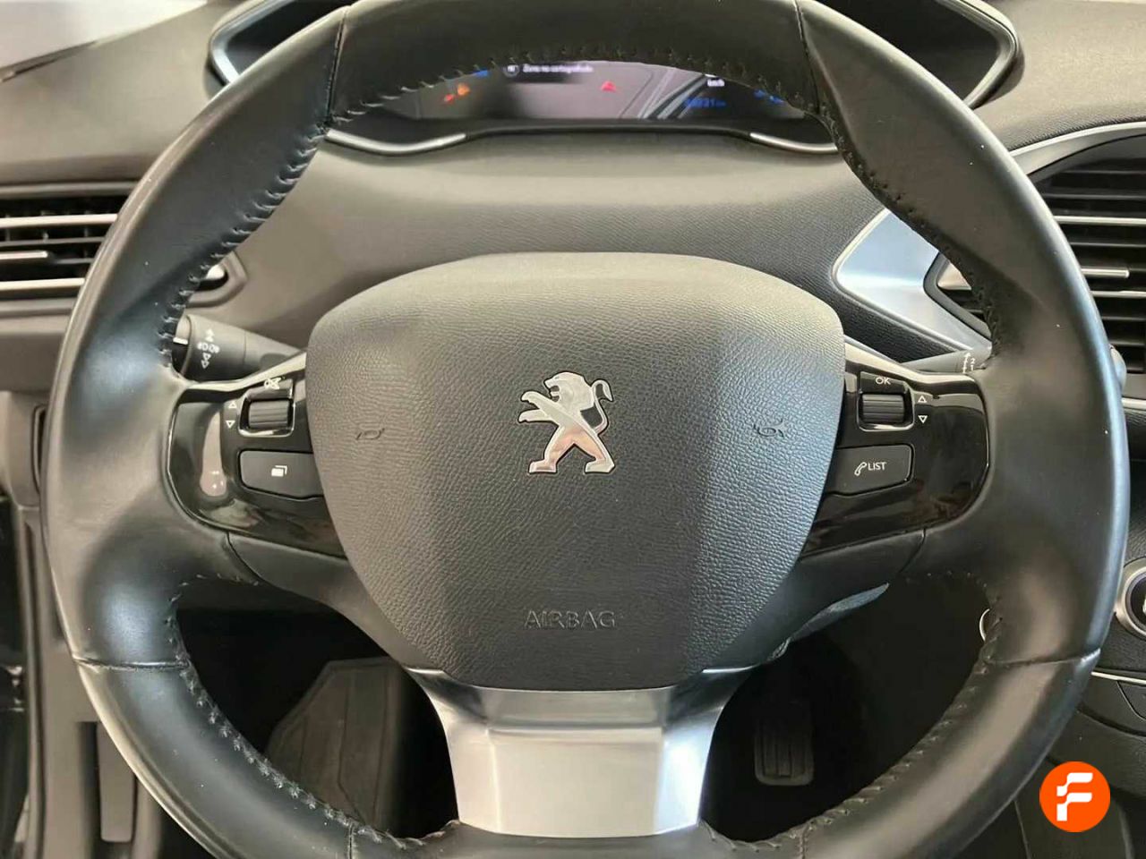 Foto Peugeot 308 13