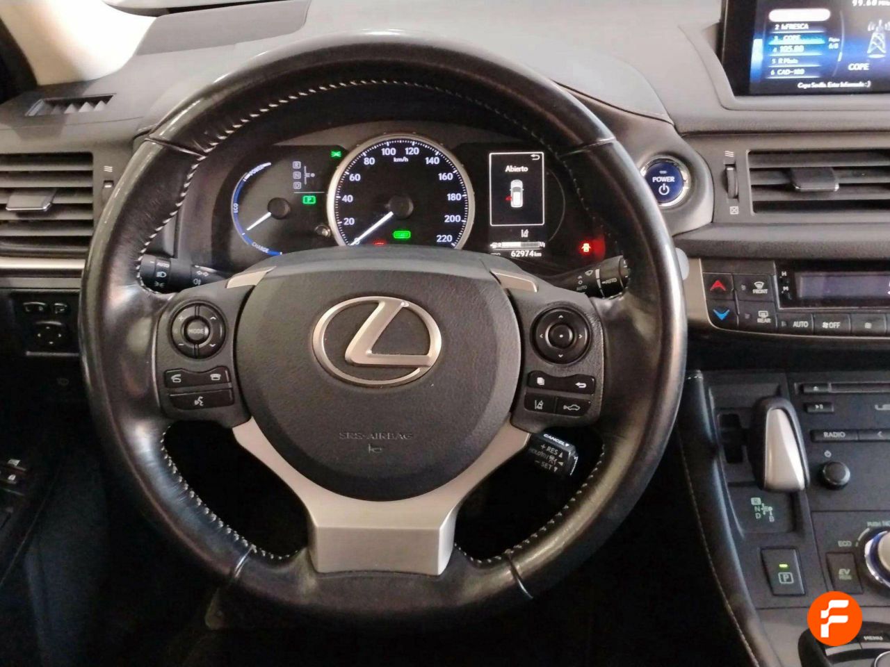 Foto Lexus CT 10