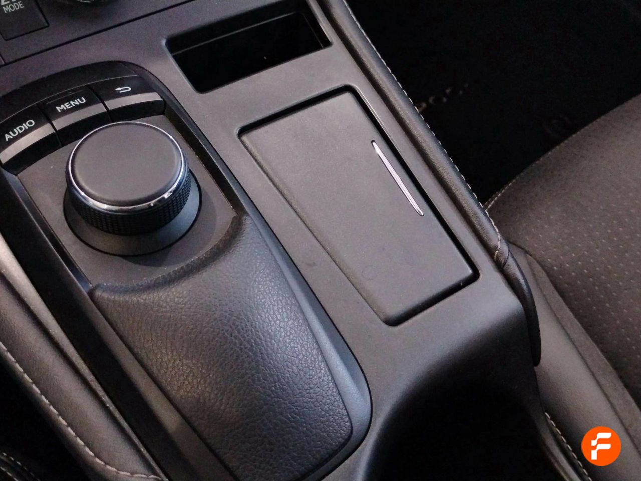 Foto Lexus CT 24