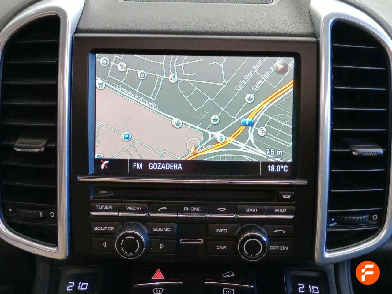 Foto Porsche Cayenne 18
