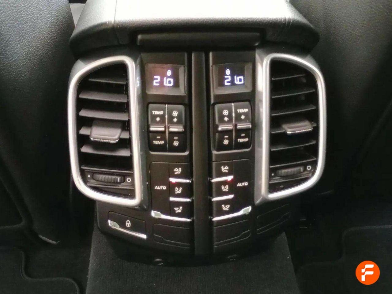 Foto Porsche Cayenne 25