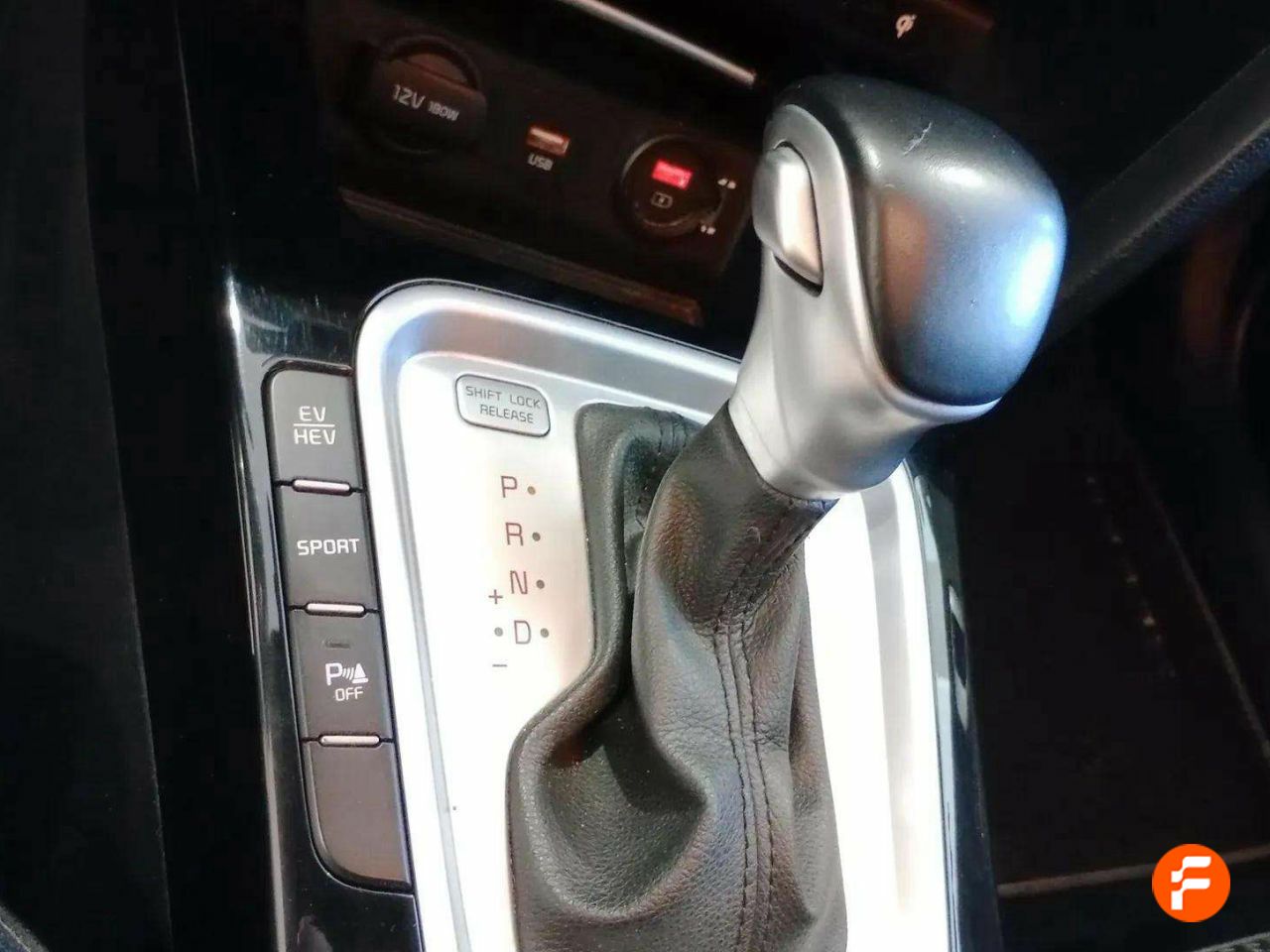 Foto Kia XCeed 15