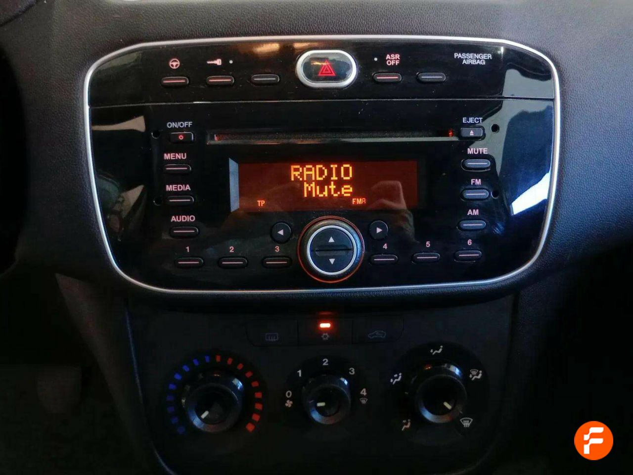 Foto Fiat Punto 16