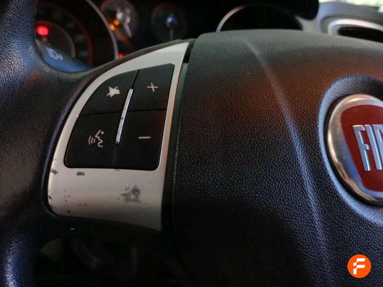 Foto Fiat Punto 18