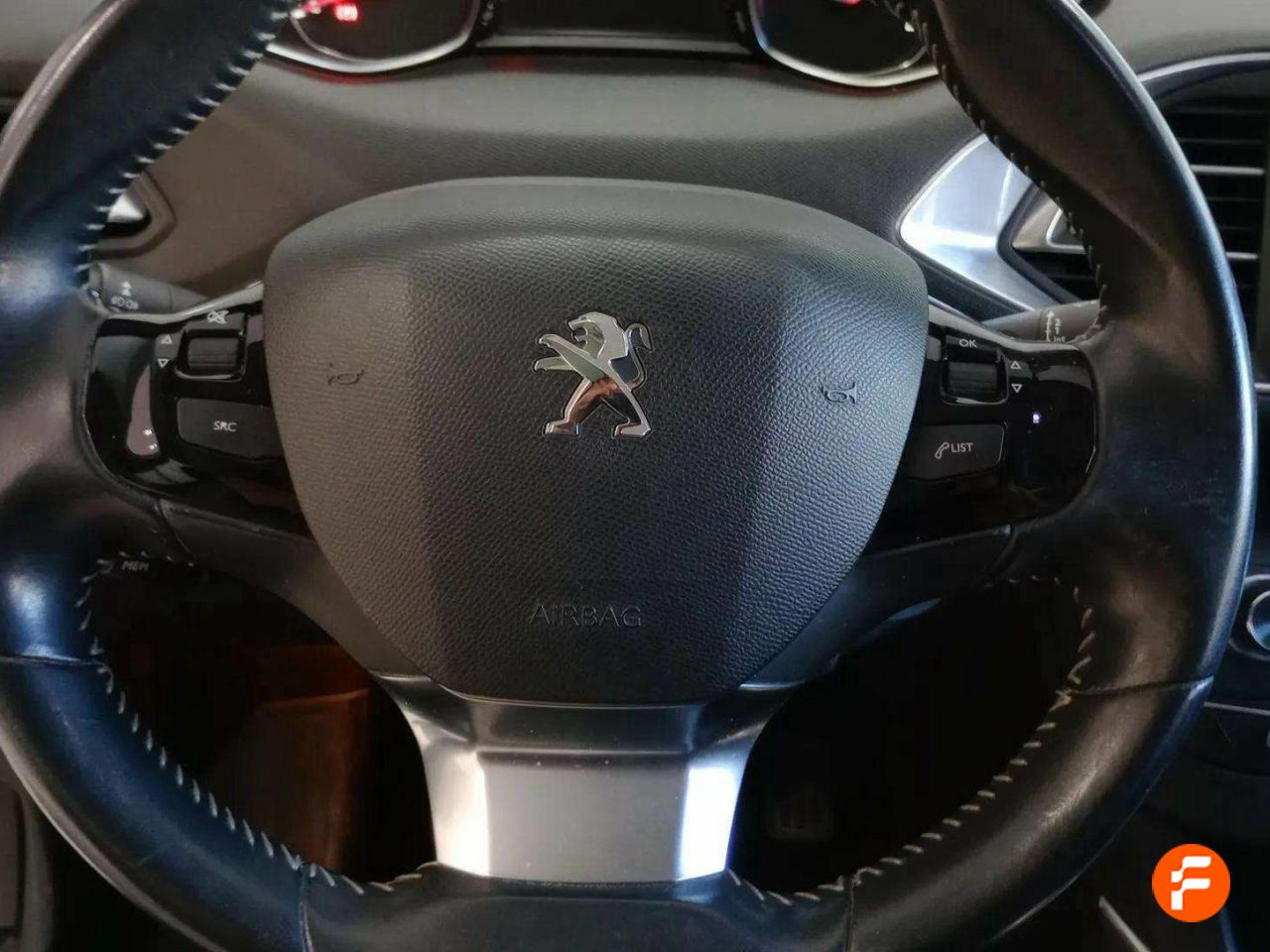 Foto Peugeot 308 10