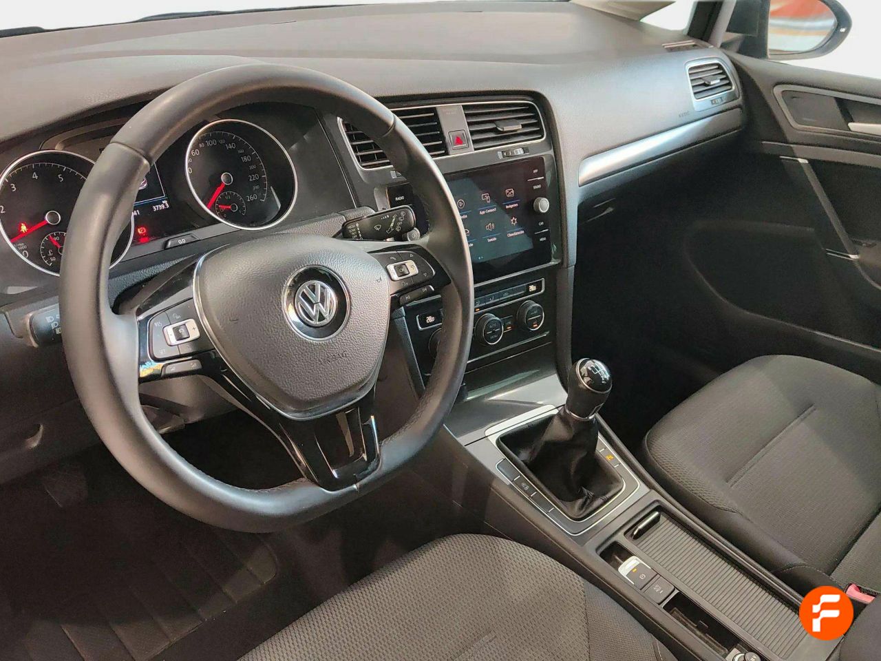 Foto Volkswagen Golf 12
