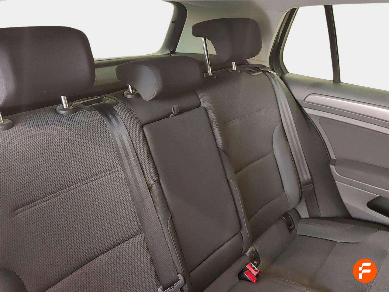 Foto Volkswagen Golf 14