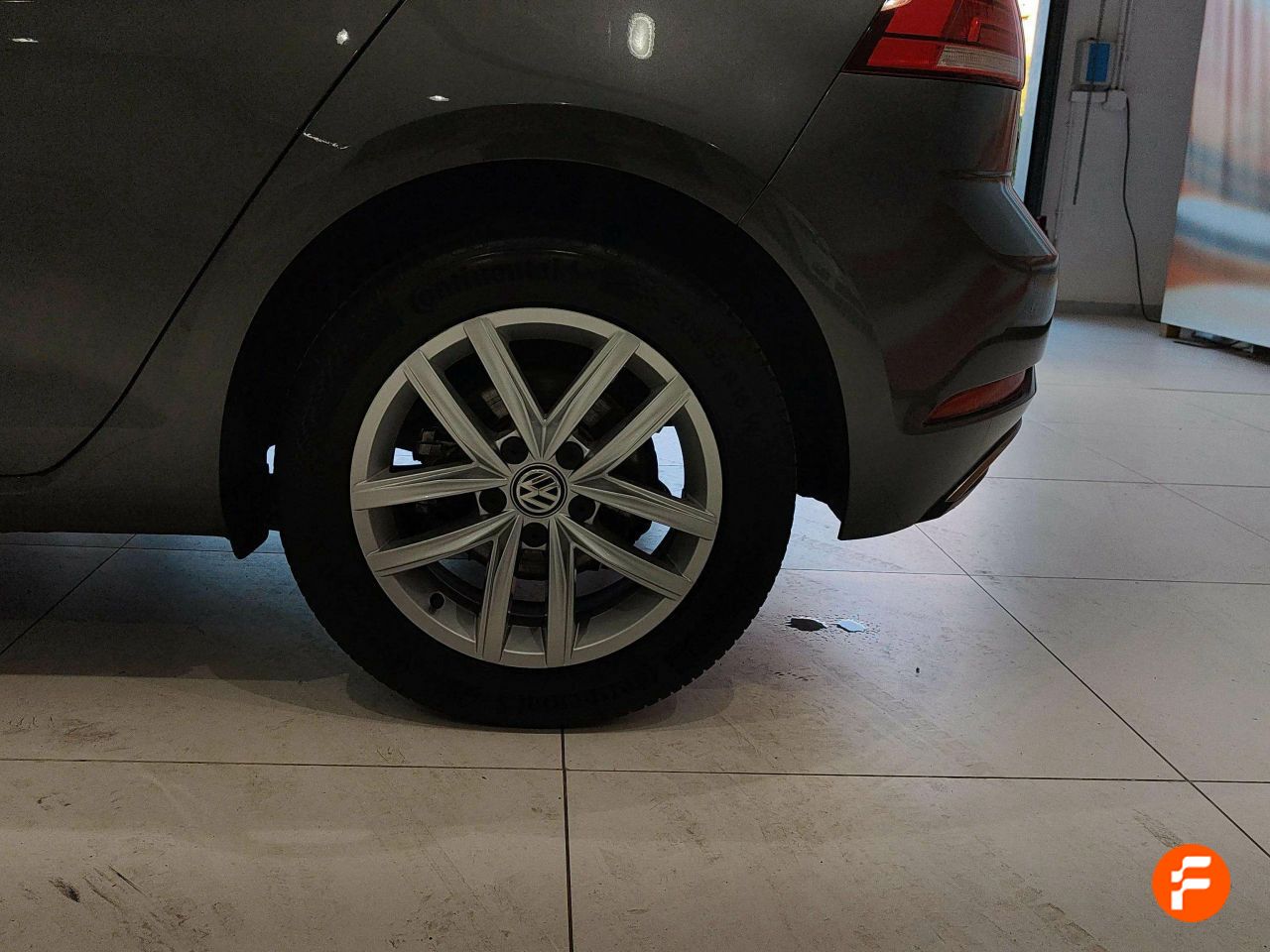 Foto Volkswagen Golf 15
