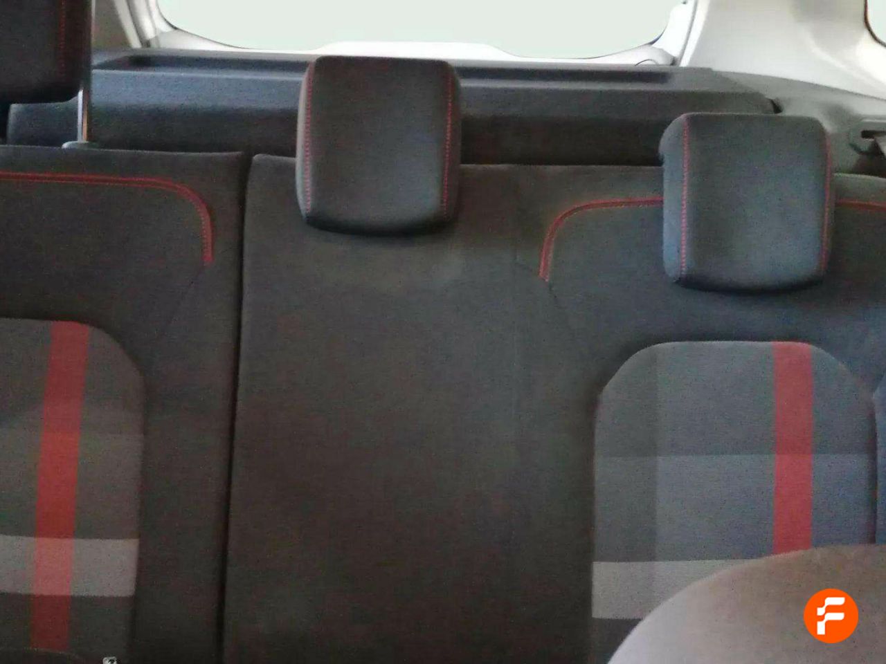 Foto Dacia Duster 14