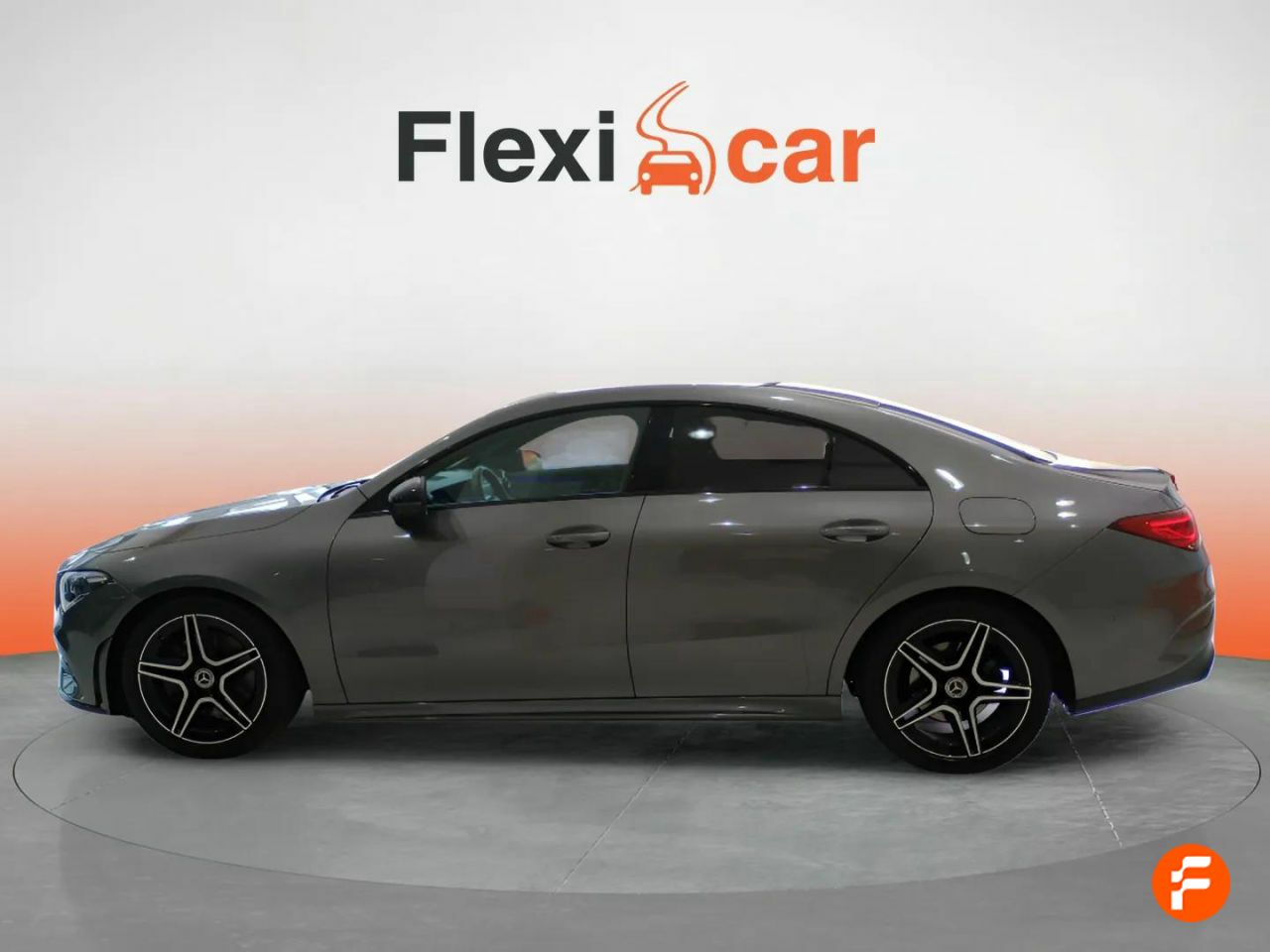 Foto Mercedes-Benz Clase CLA 4