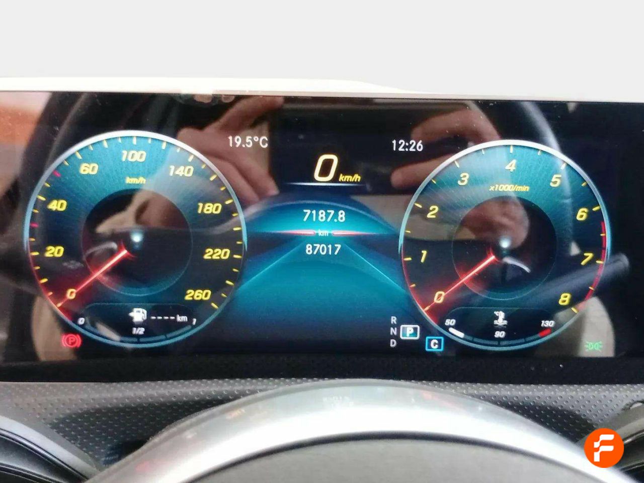 Foto Mercedes-Benz Clase CLA 11
