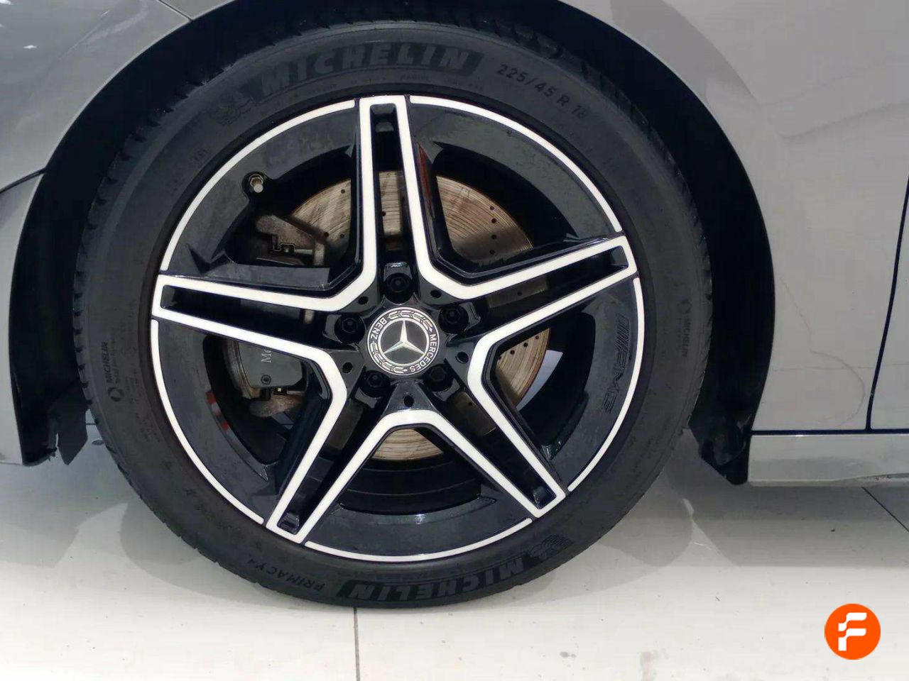 Foto Mercedes-Benz Clase CLA 21