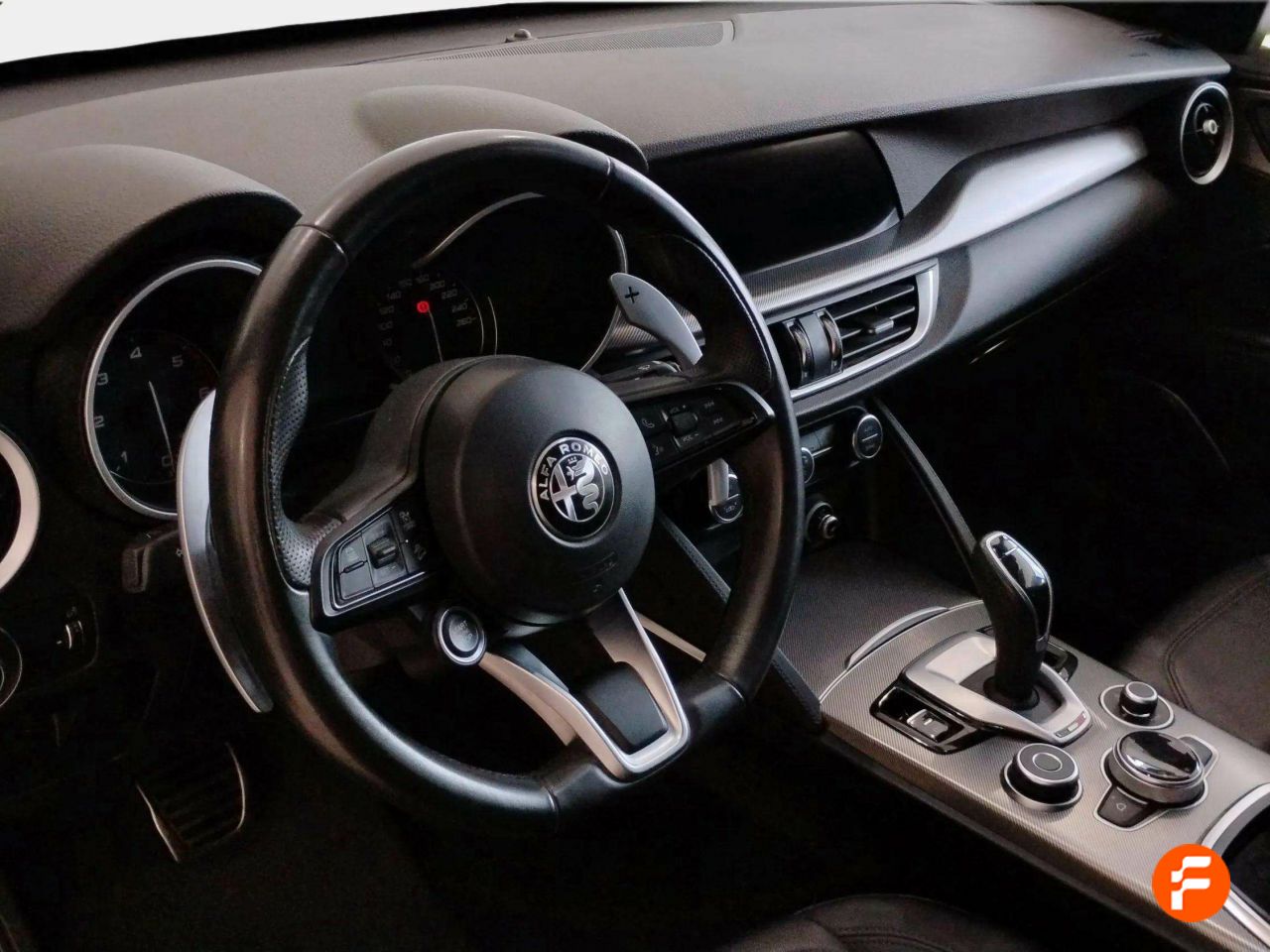 Foto Alfa Romeo Stelvio 12