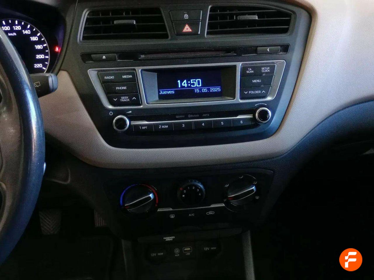 Foto Hyundai i20 9