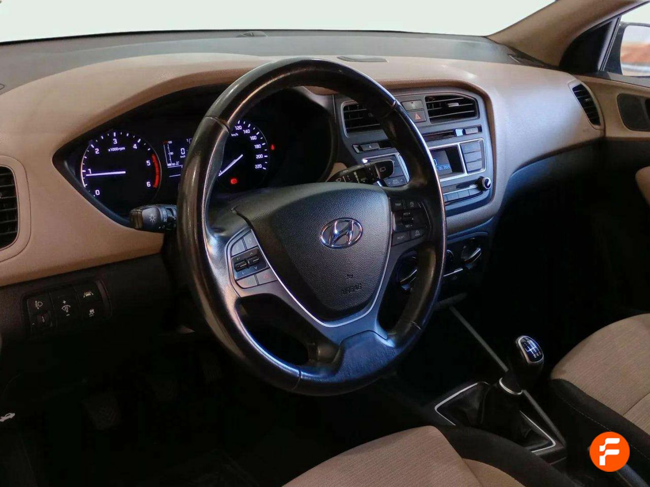 Foto Hyundai i20 13