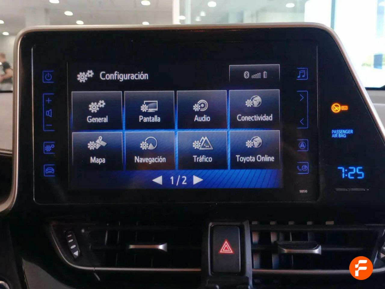 Foto Toyota C-HR 20