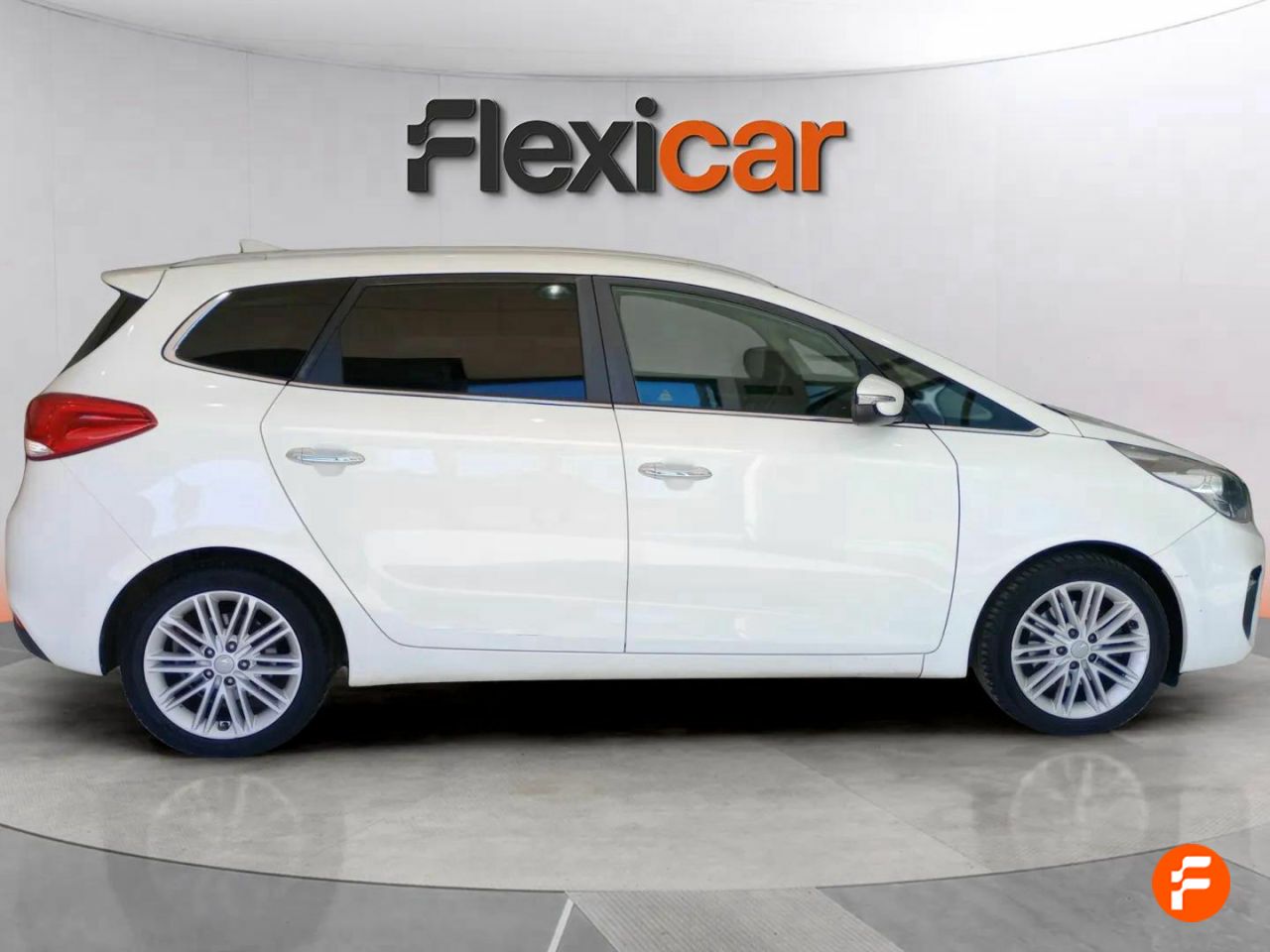 Foto Kia Carens 3