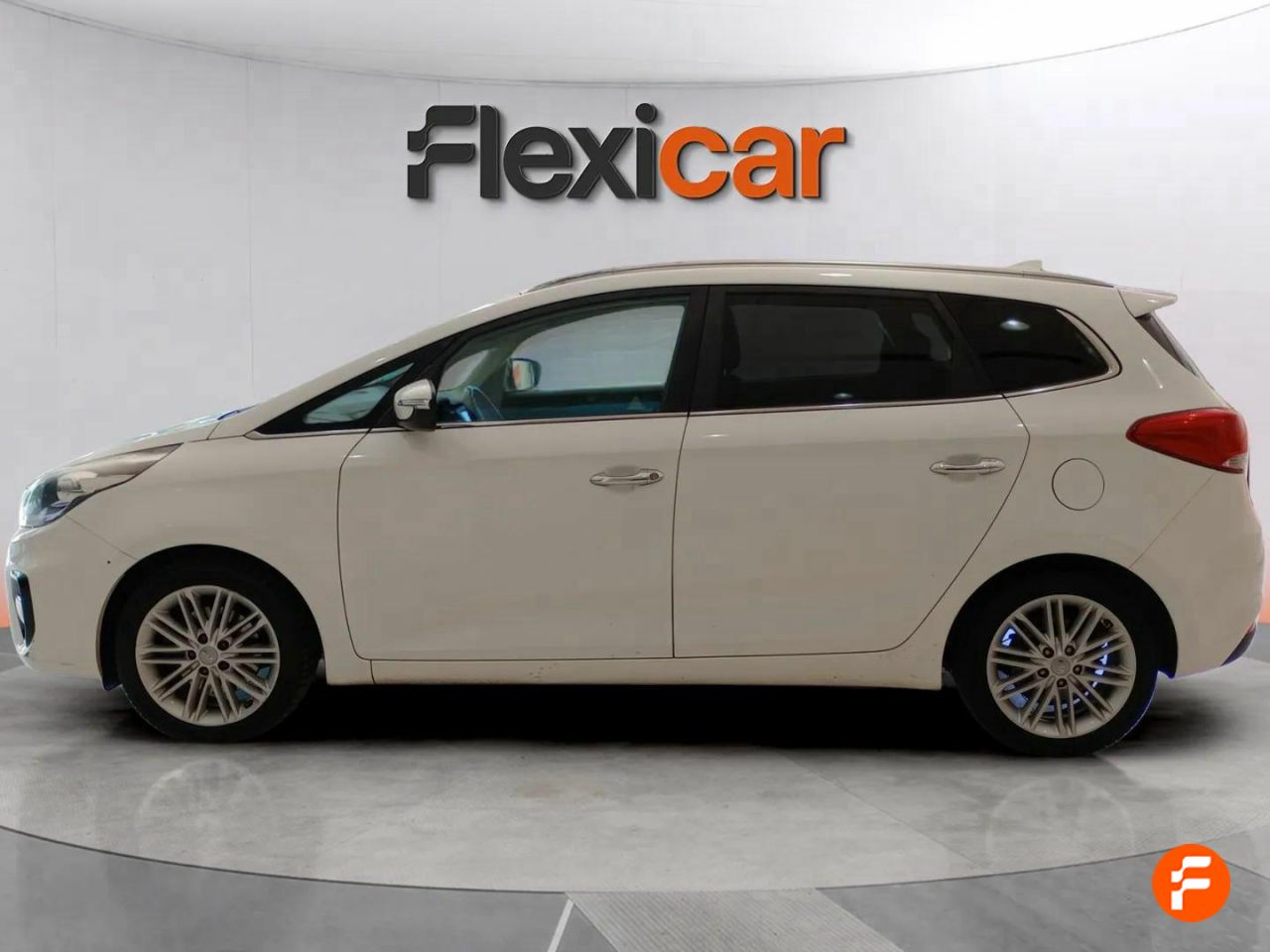 Foto Kia Carens 5