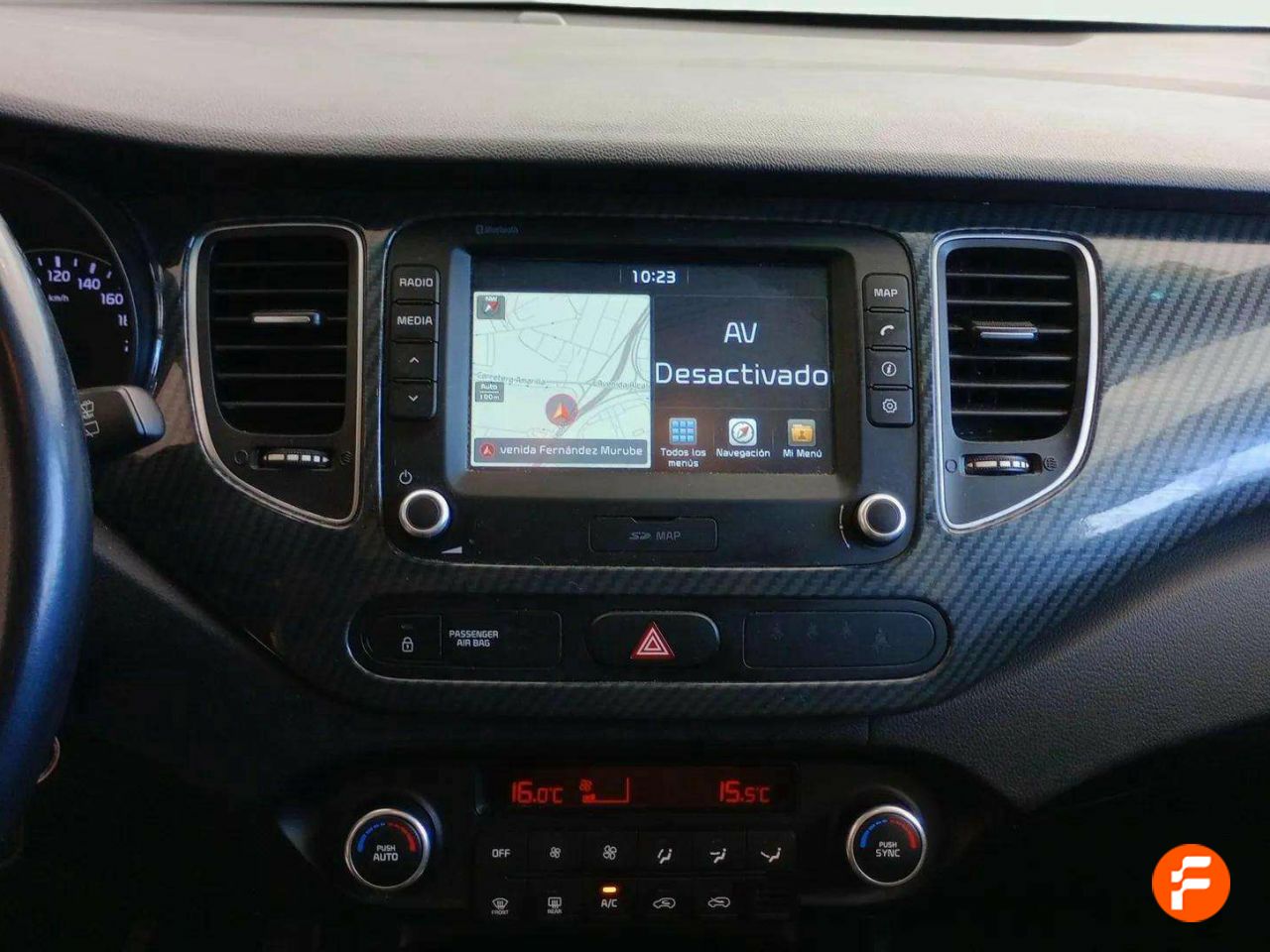 Foto Kia Carens 8