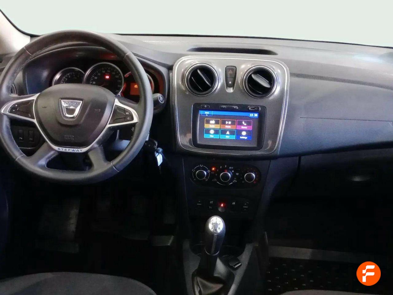 Foto Dacia Sandero 8