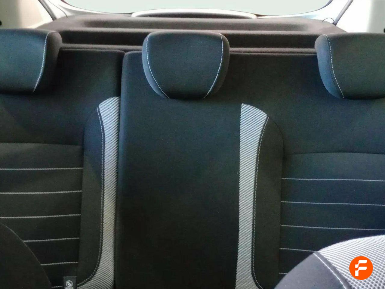 Foto Dacia Sandero 14