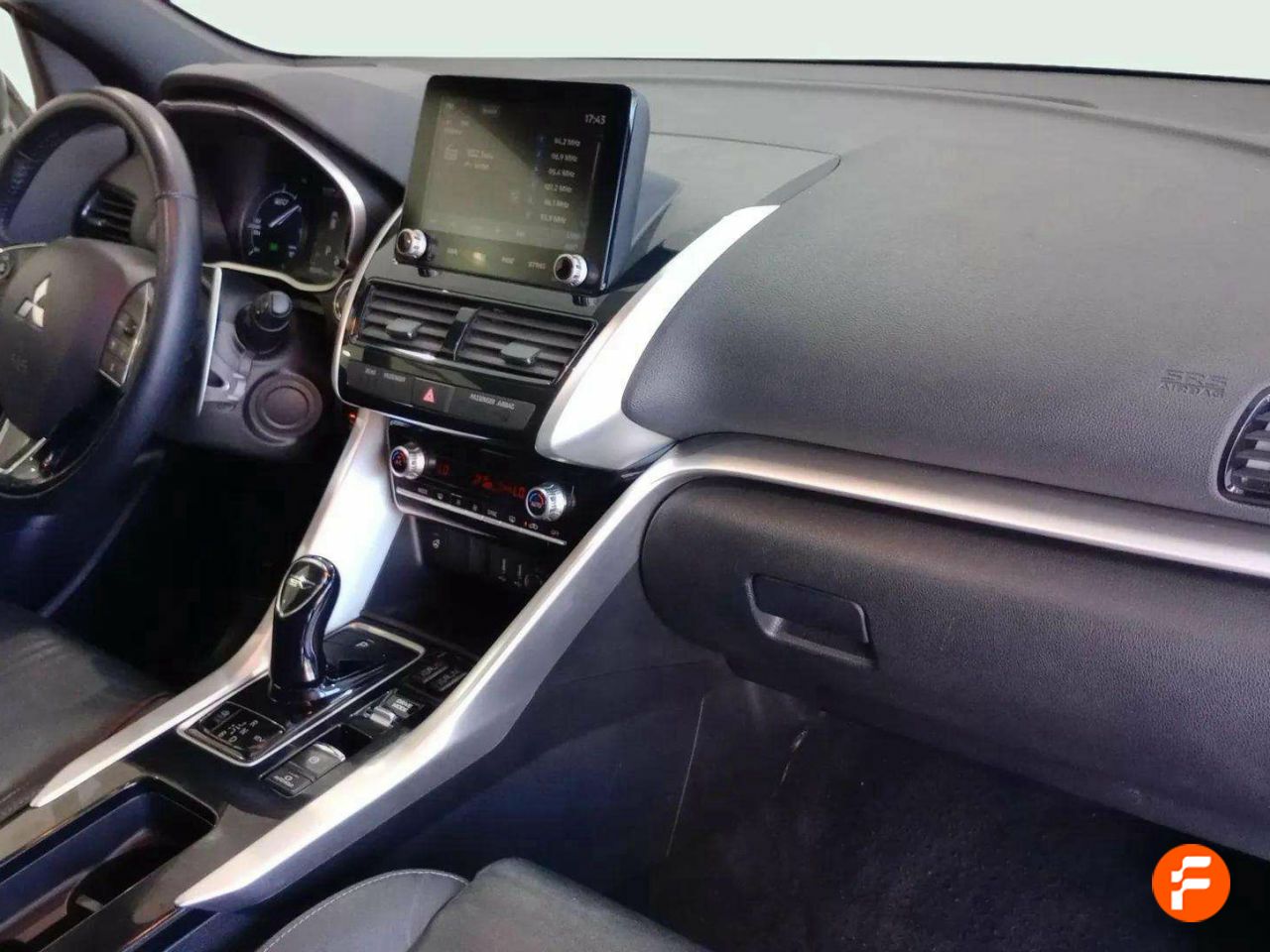 Foto Mitsubishi Eclipse Cross 12
