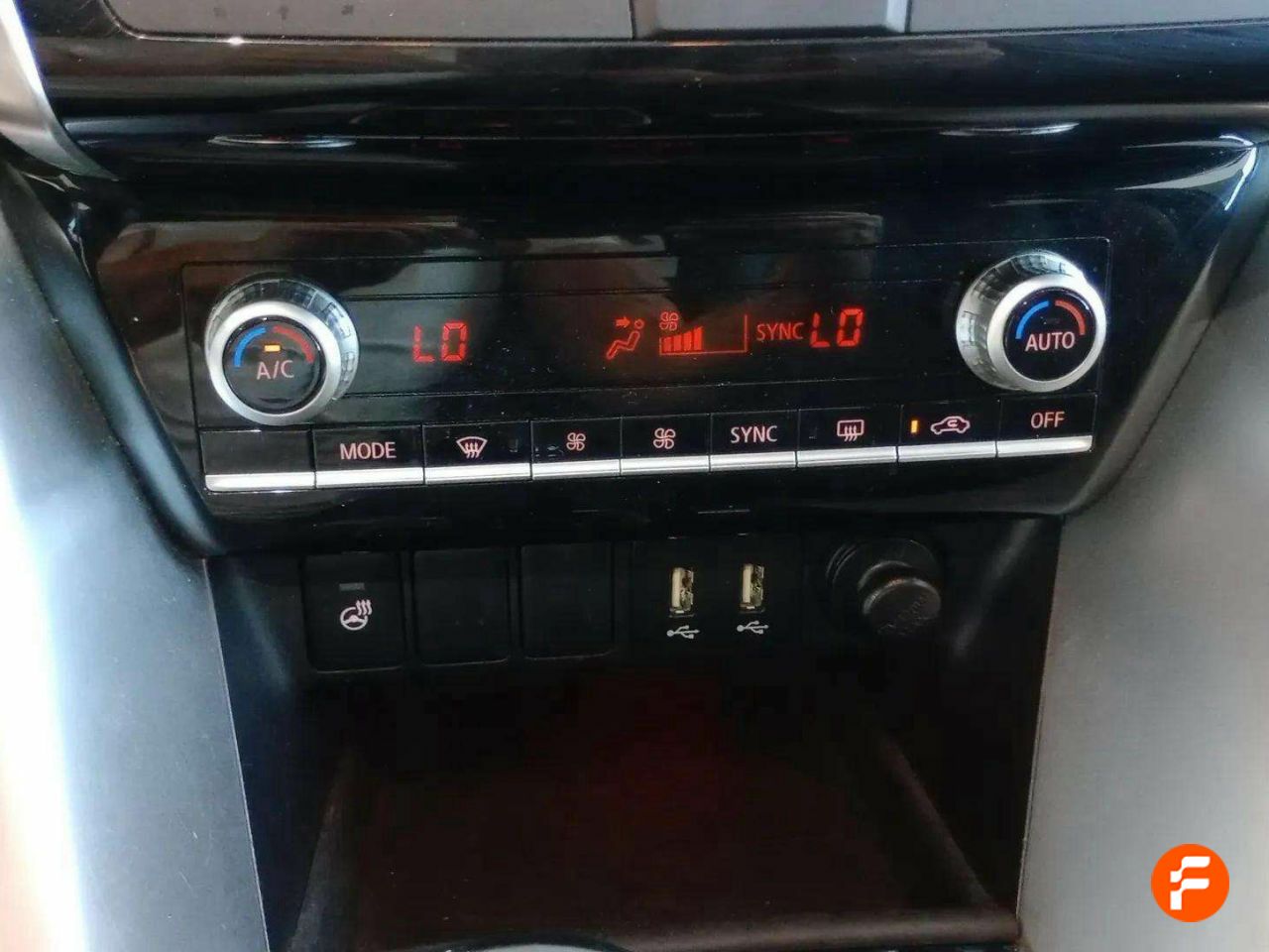 Foto Mitsubishi Eclipse Cross 16