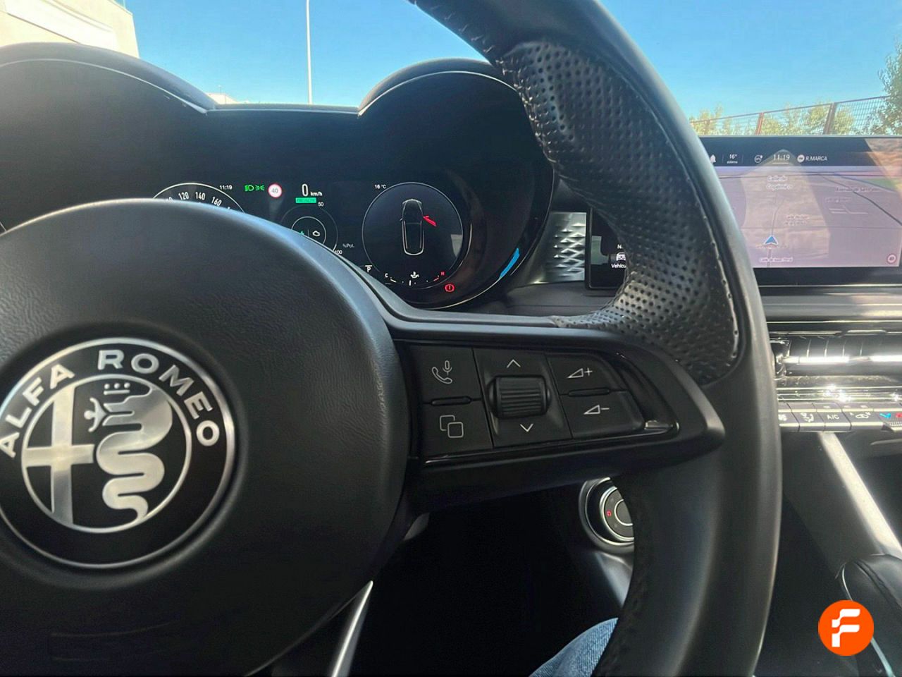 Foto Alfa Romeo Tonale 14