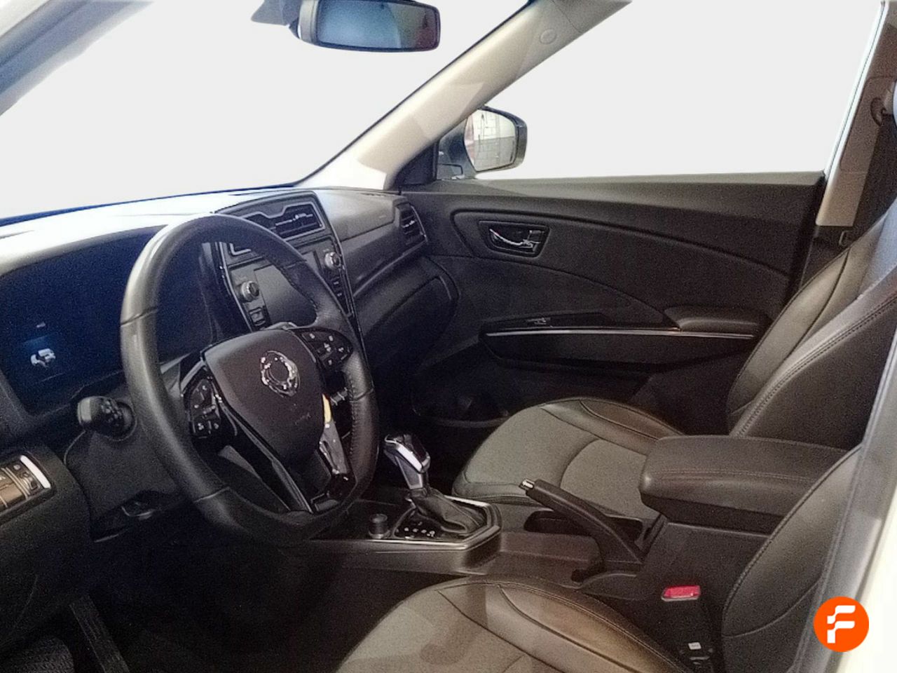 Foto SsangYong Tivoli 15