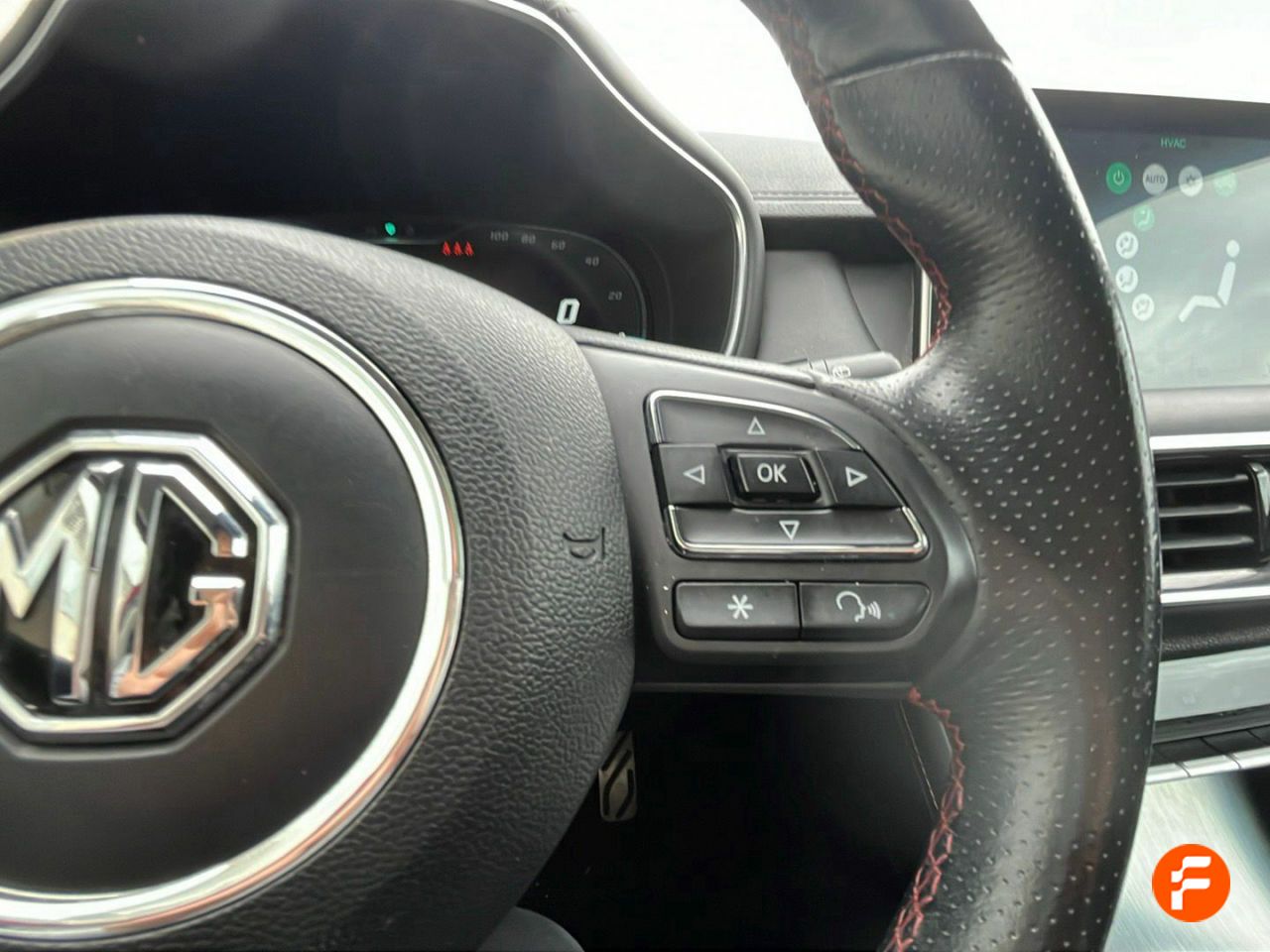 Foto MG HS 16