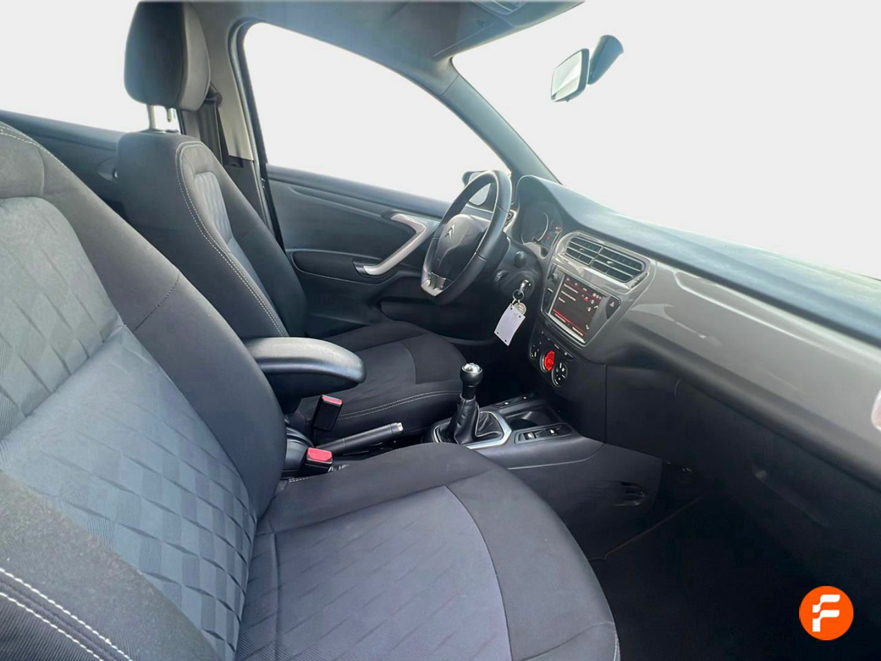 Foto Citroën C-Elysèe 12