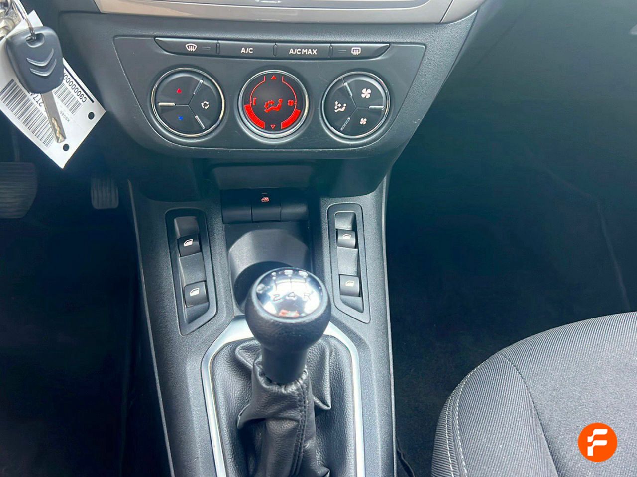 Foto Citroën C-Elysèe 18