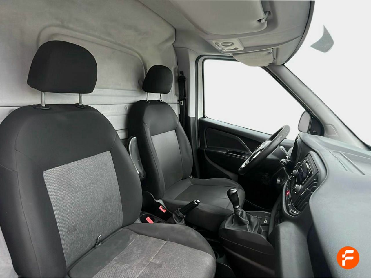 Foto Fiat Doblo 24