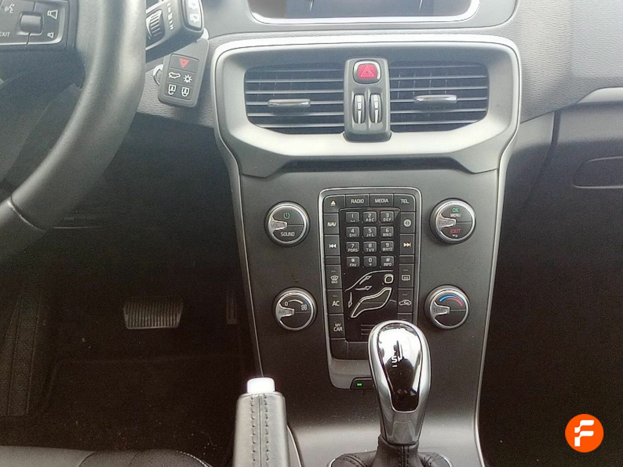 Foto Volvo V40 11