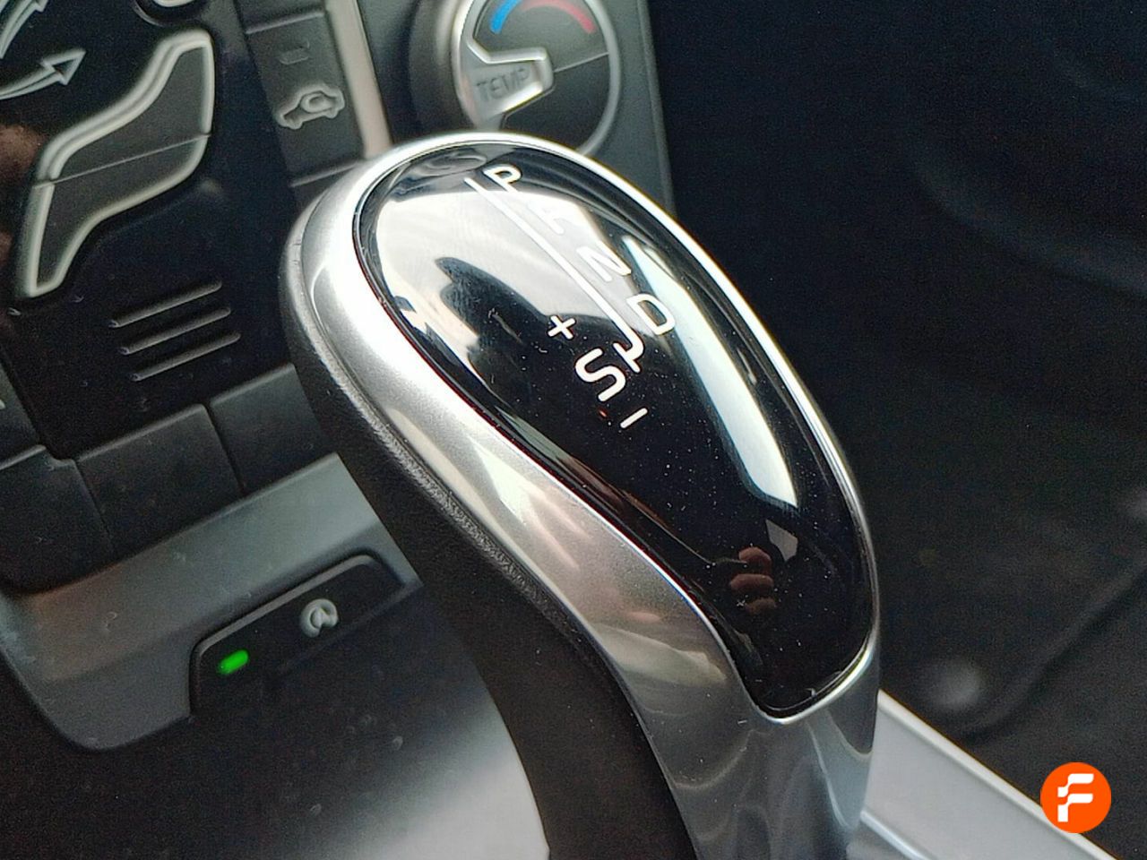 Foto Volvo V40 15