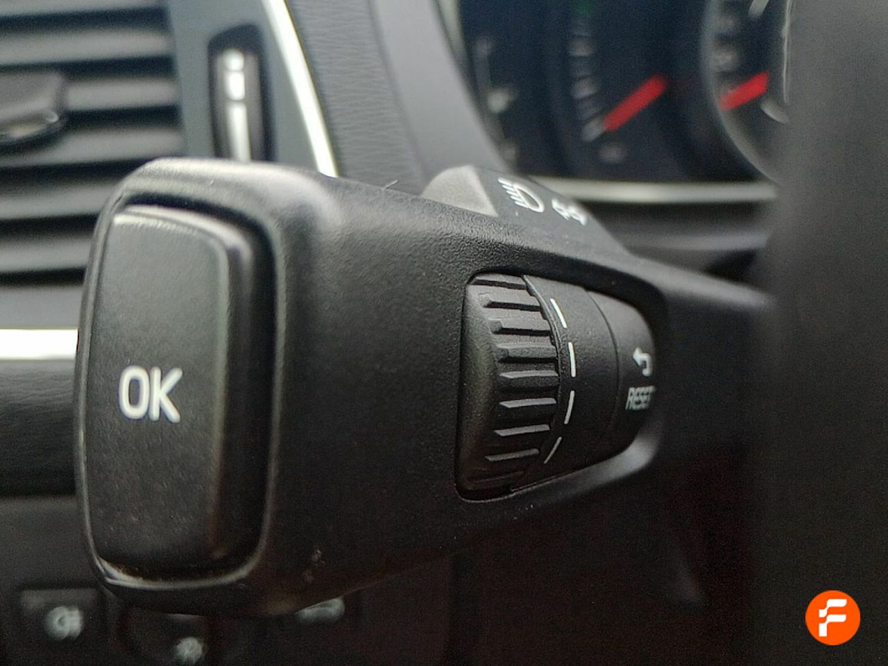Foto Volvo V40 26
