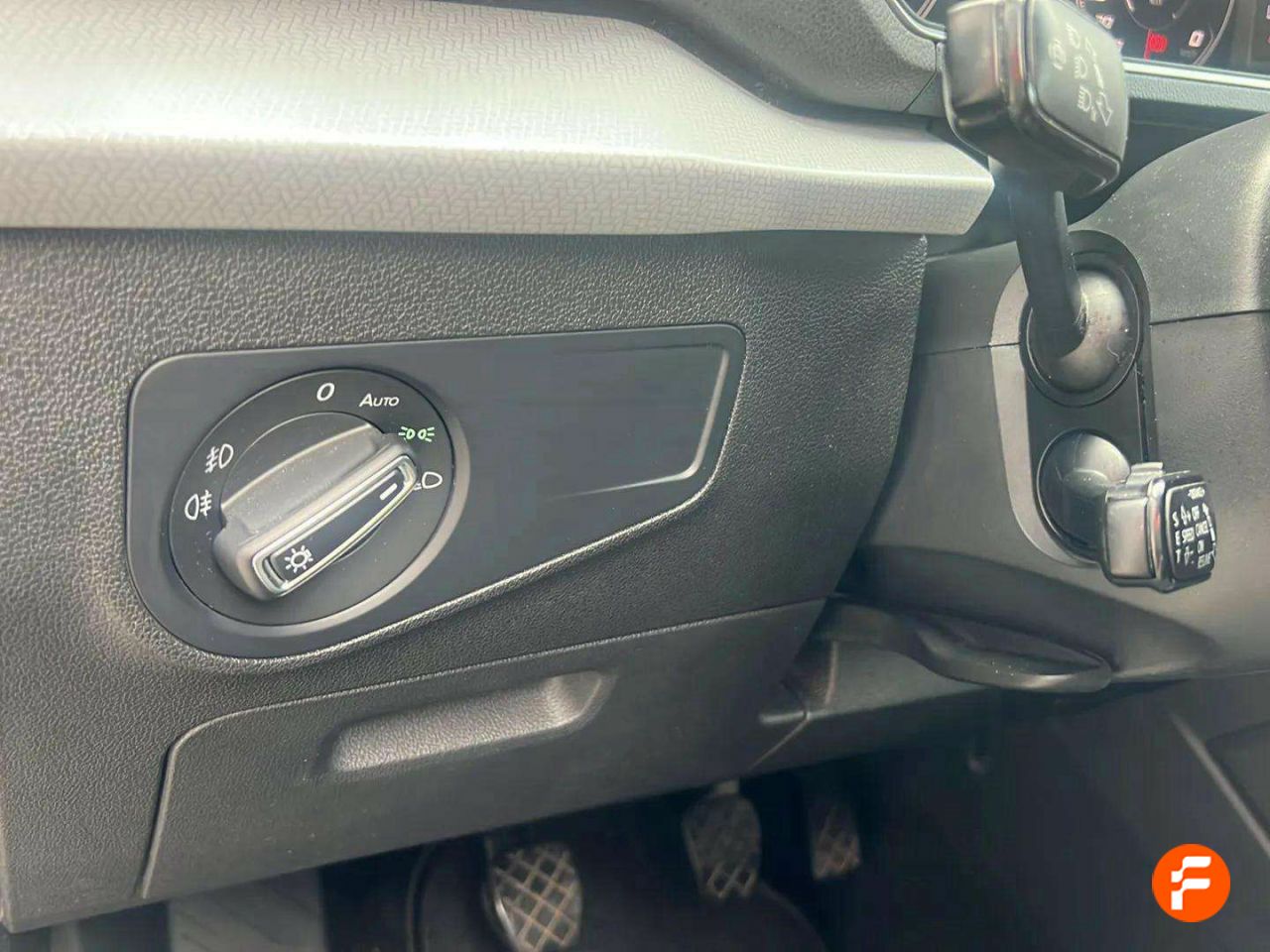 Foto Seat Tarraco 25