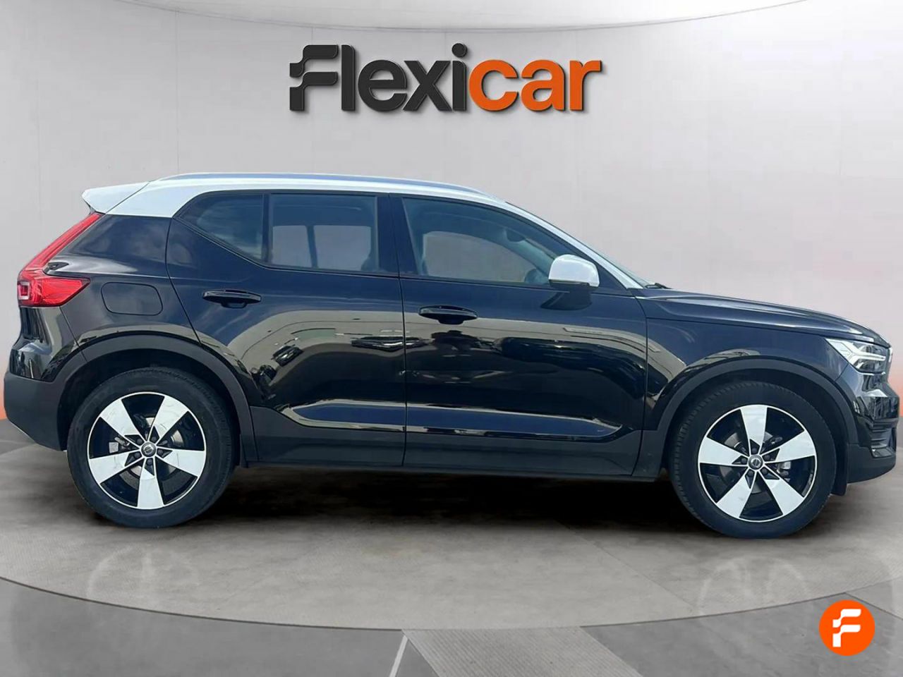 Foto Volvo XC40 3