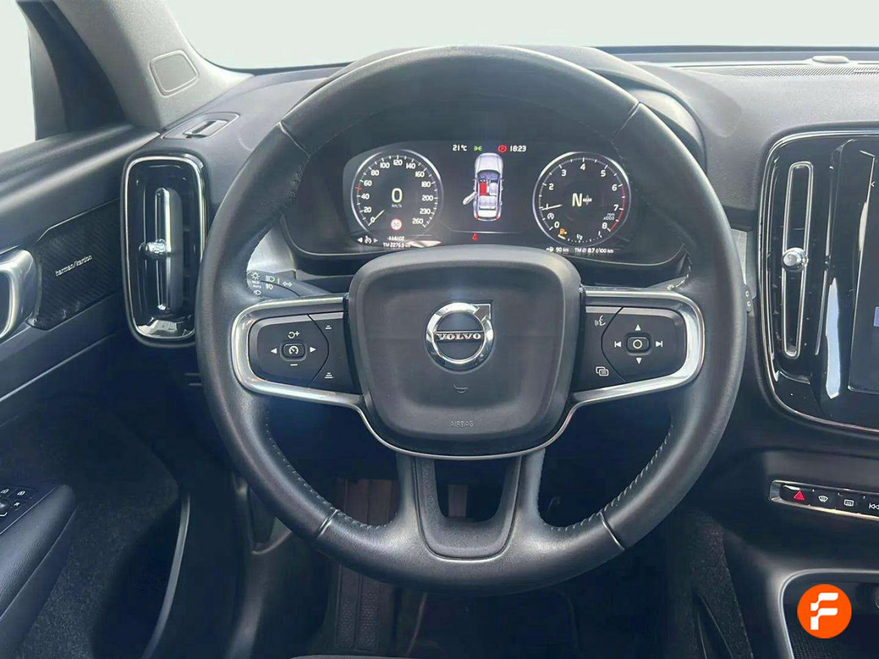 Foto Volvo XC40 8