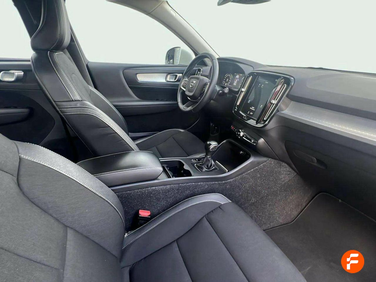 Foto Volvo XC40 11