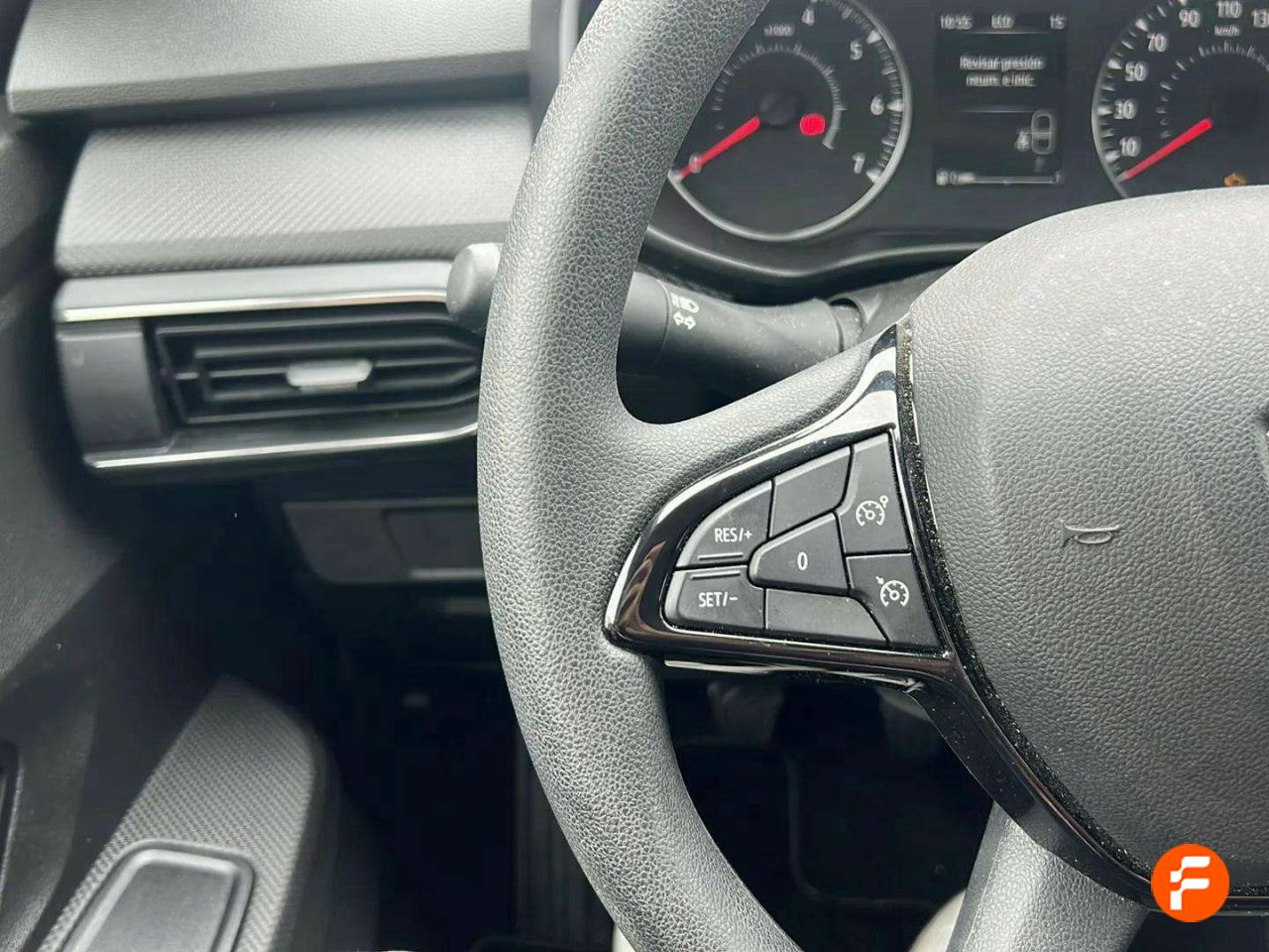 Foto Dacia Sandero 14