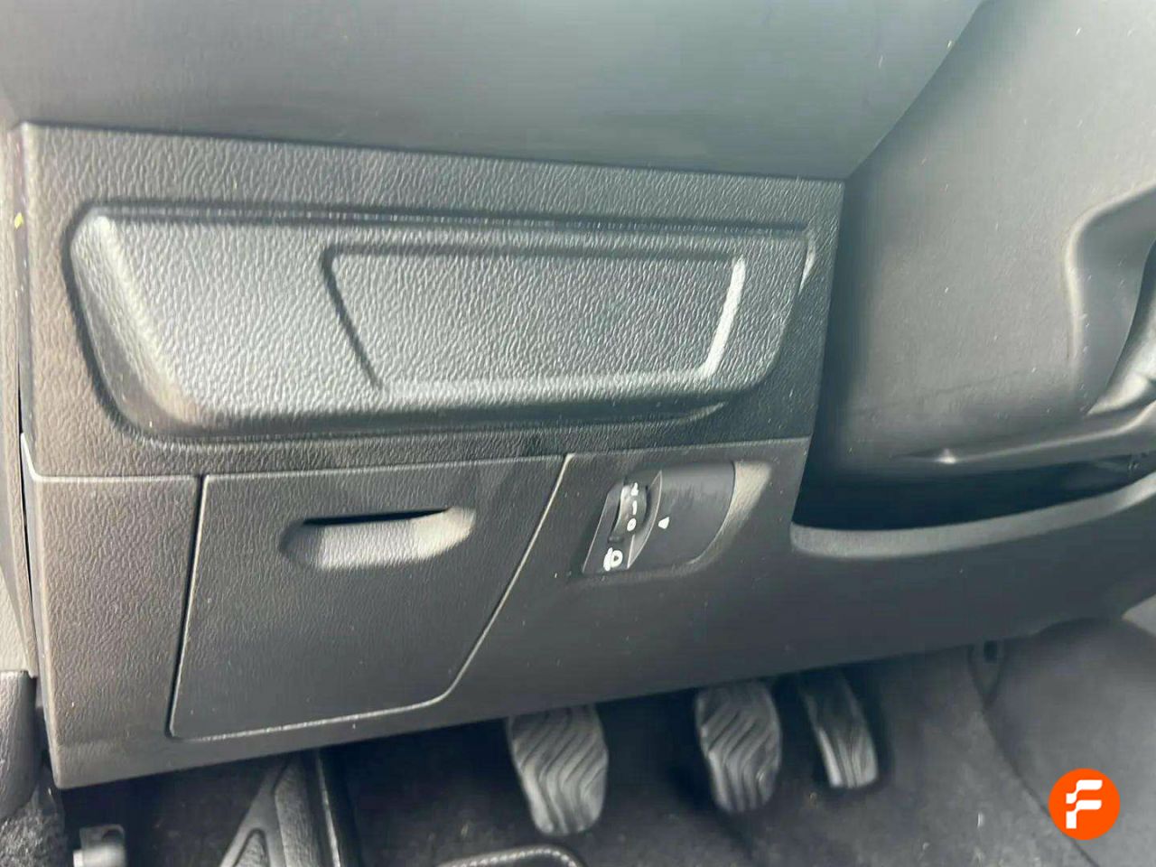 Foto Dacia Sandero 23
