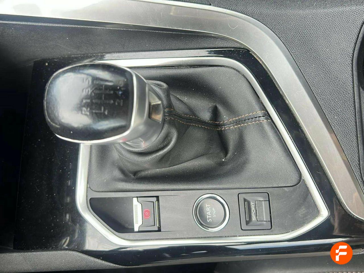 Foto Peugeot 3008 23