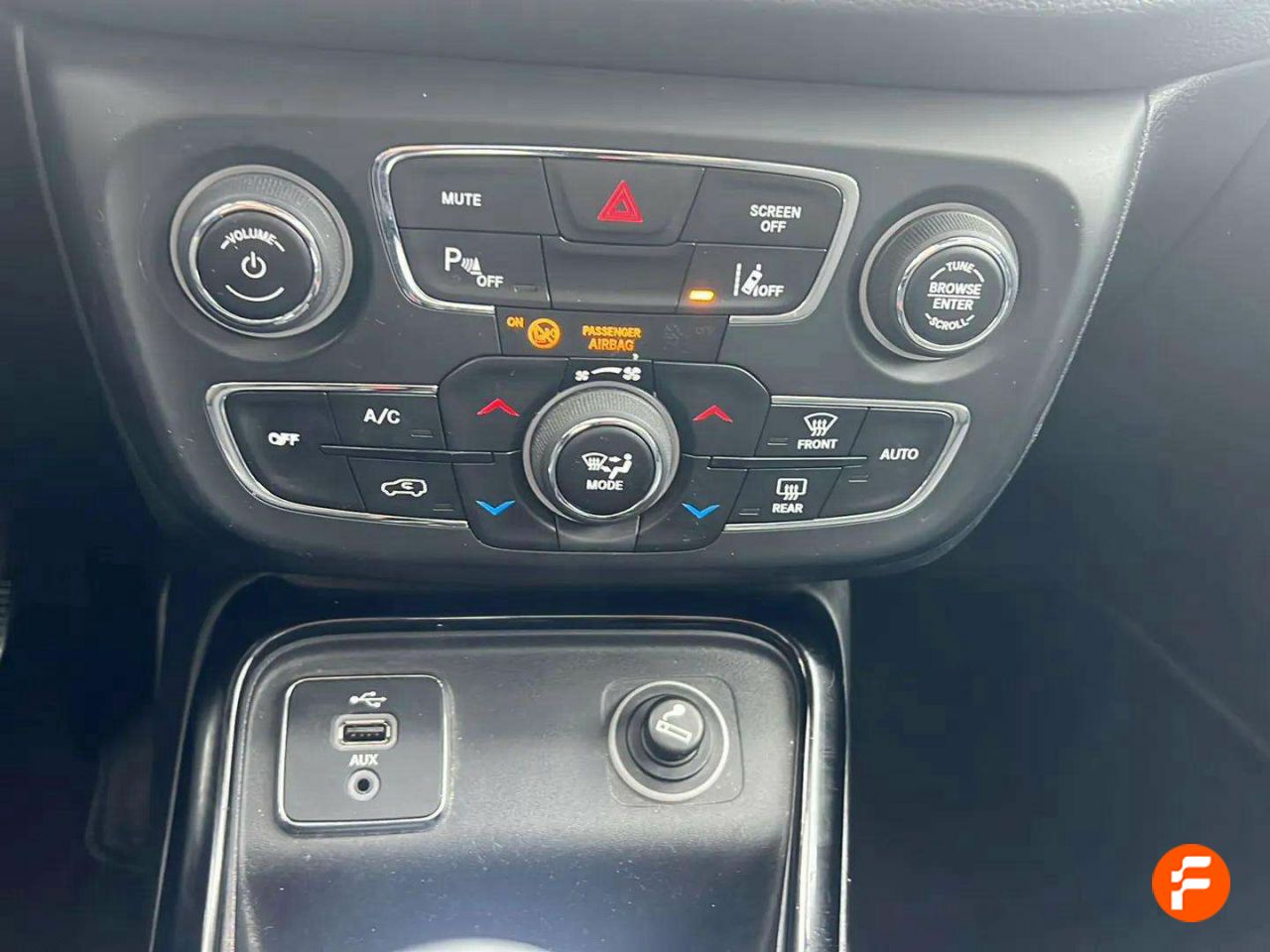 Foto Jeep Compass 19