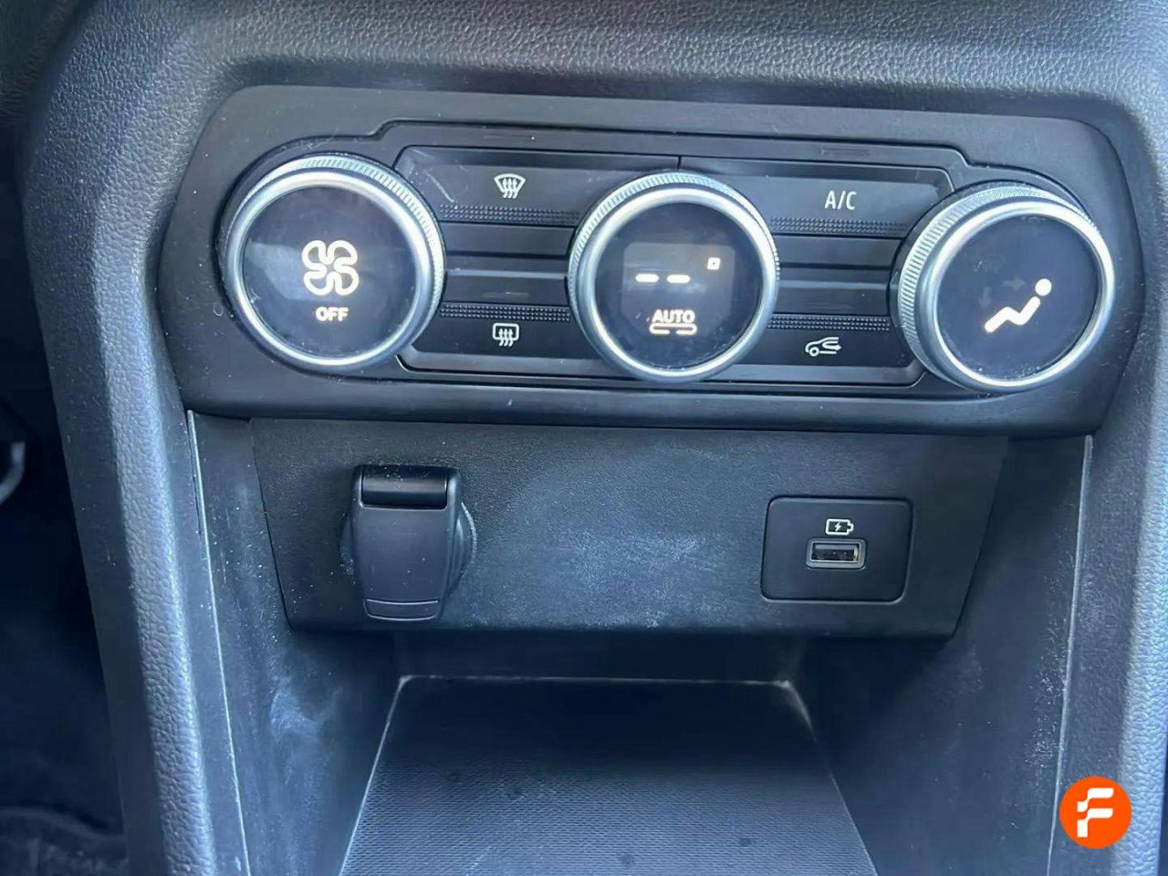 Foto Dacia Sandero 22