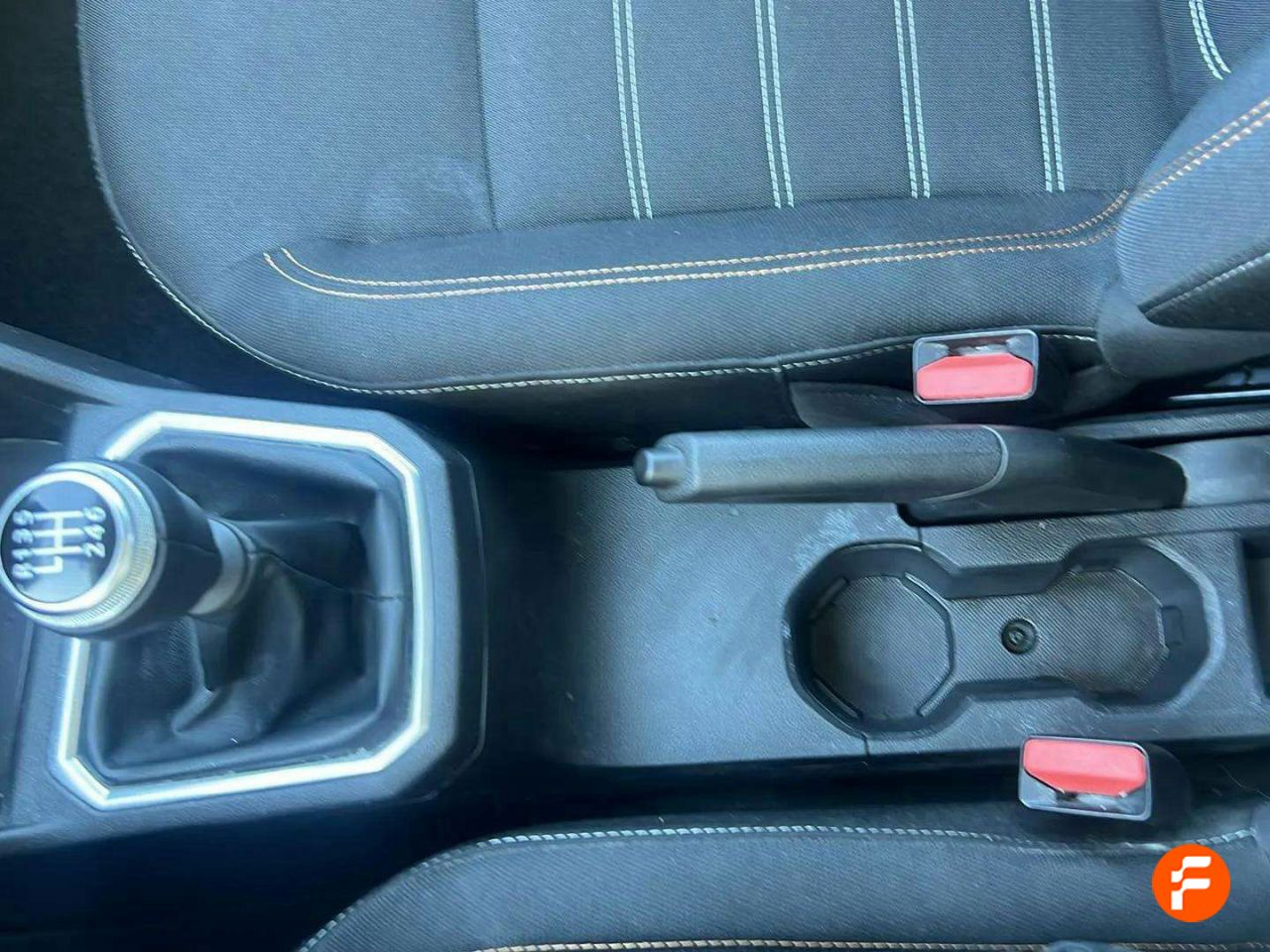 Foto Dacia Sandero 23