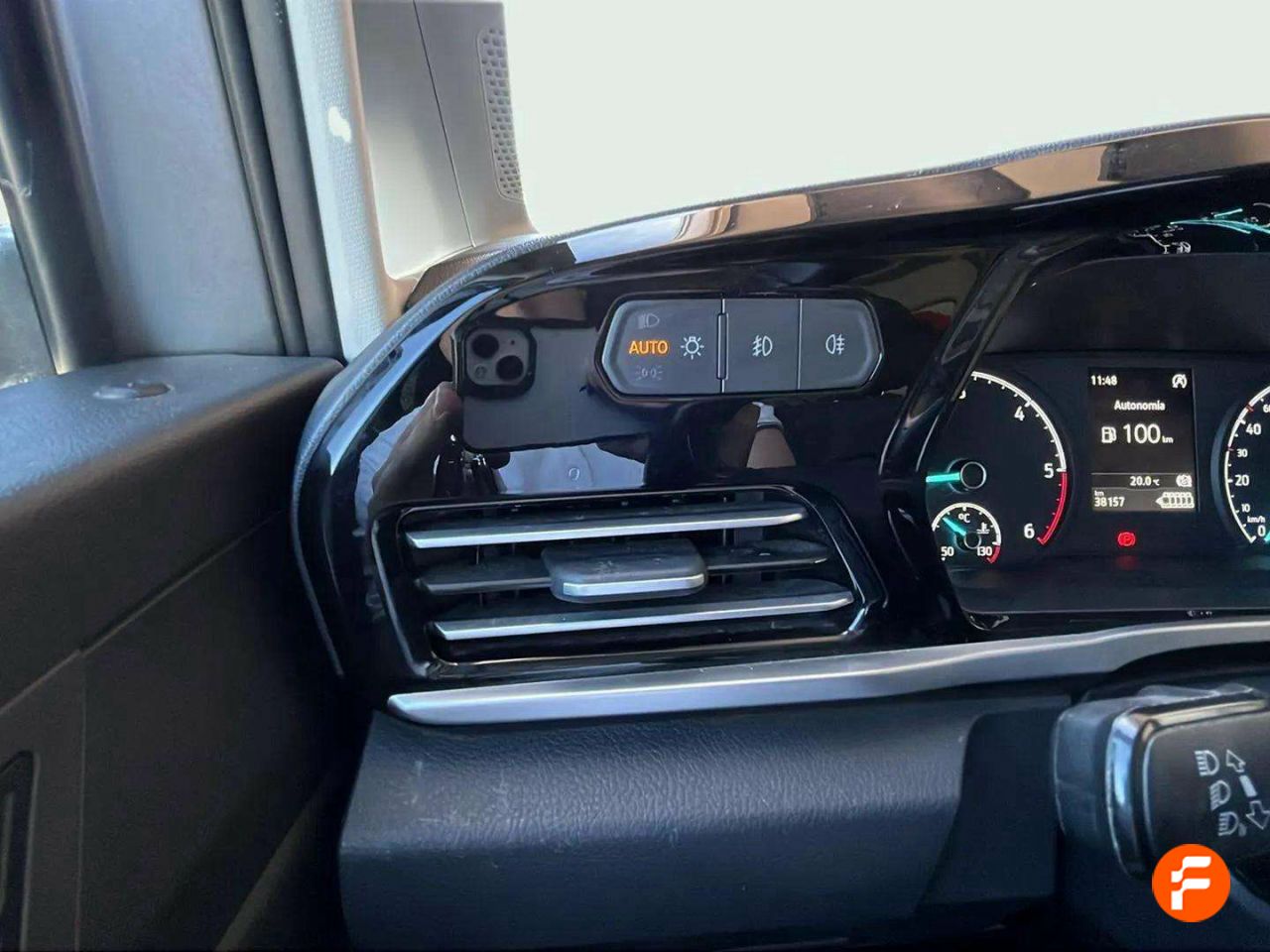 Foto Ford Tourneo Connect 17