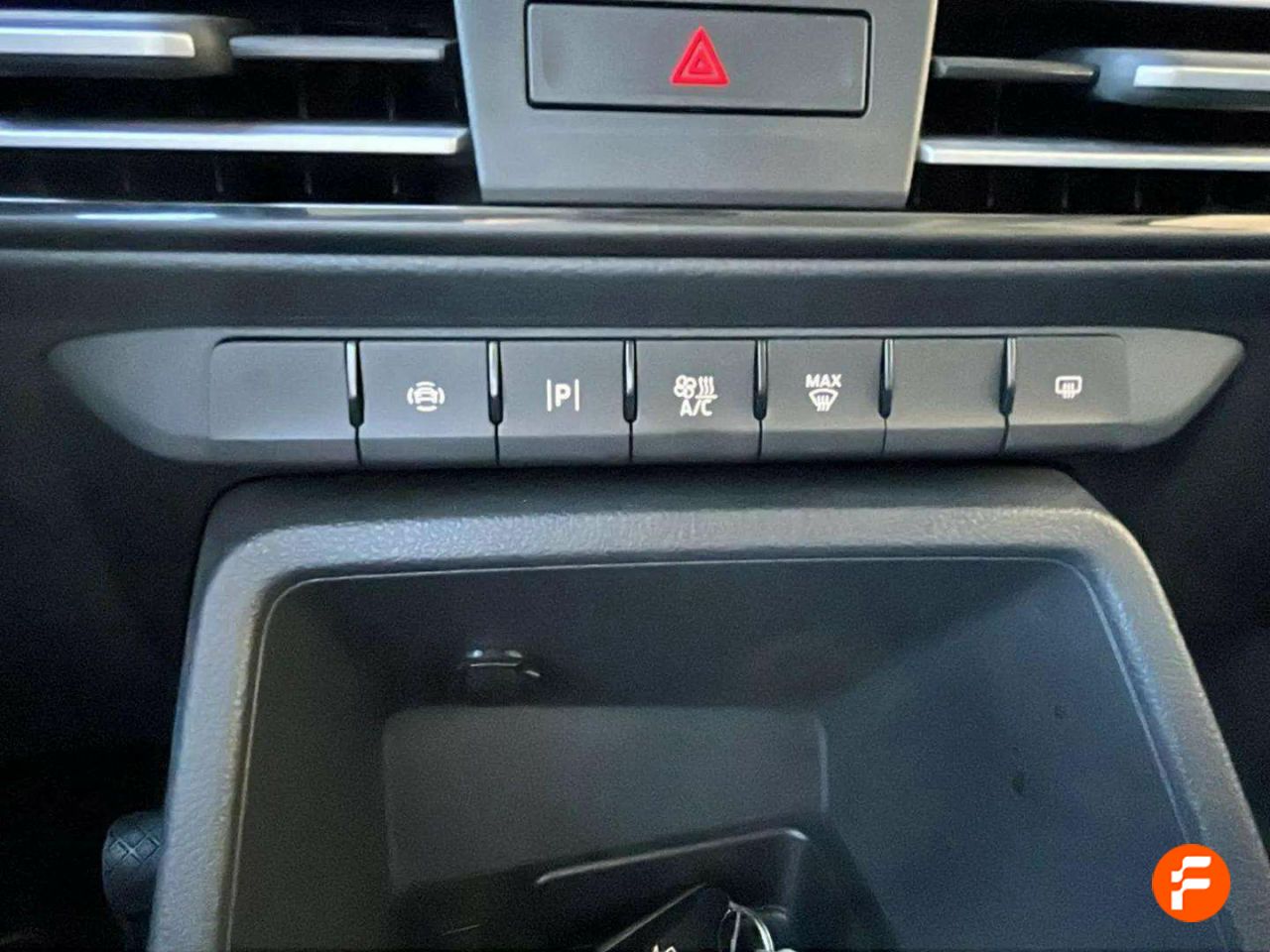 Foto Ford Tourneo Connect 22
